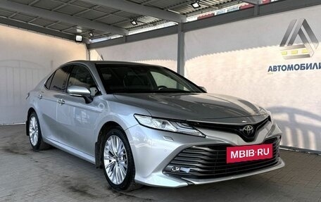 Toyota Camry, 2020 год, 3 499 000 рублей, 7 фотография