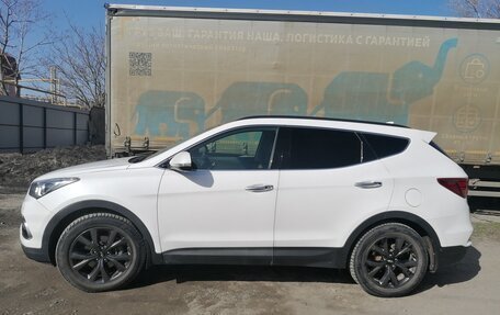 Hyundai Santa Fe III рестайлинг, 2018 год, 2 550 000 рублей, 1 фотография