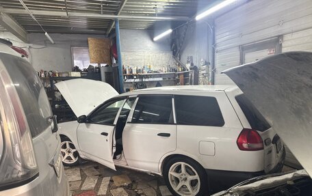 Nissan AD II, 2004 год, 300 000 рублей, 1 фотография