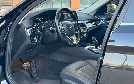 BMW 5 серия, 2019 год, 3 350 000 рублей, 11 фотография