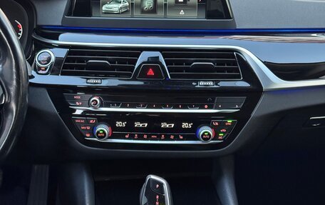 BMW 5 серия, 2019 год, 3 350 000 рублей, 14 фотография