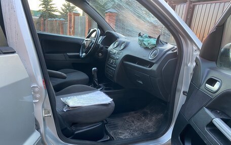 Ford Fusion I, 2006 год, 160 000 рублей, 15 фотография