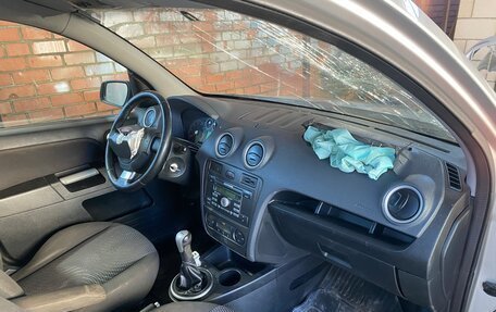 Ford Fusion I, 2006 год, 160 000 рублей, 28 фотография