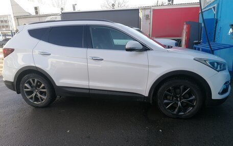 Hyundai Santa Fe III рестайлинг, 2018 год, 2 550 000 рублей, 2 фотография