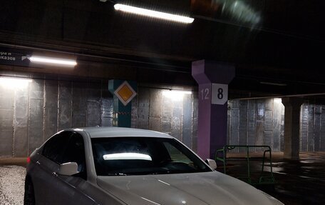 BMW 5 серия, 2012 год, 2 300 000 рублей, 8 фотография