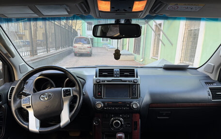 Toyota Land Cruiser Prado 150 рестайлинг 2, 2016 год, 3 980 000 рублей, 7 фотография