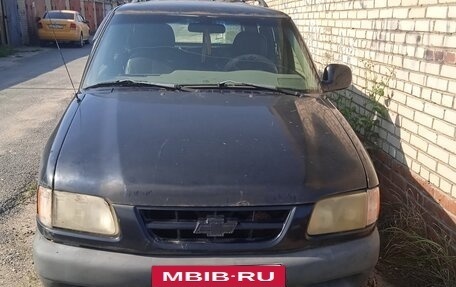 Chevrolet Blazer II рестайлинг, 1998 год, 100 000 рублей, 6 фотография