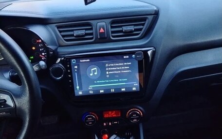 KIA Rio III рестайлинг, 2012 год, 750 000 рублей, 6 фотография