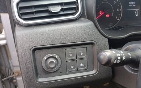 Renault Duster, 2021 год, 1 500 000 рублей, 11 фотография