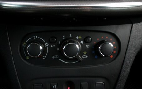 Renault Sandero II рестайлинг, 2019 год, 1 100 000 рублей, 9 фотография