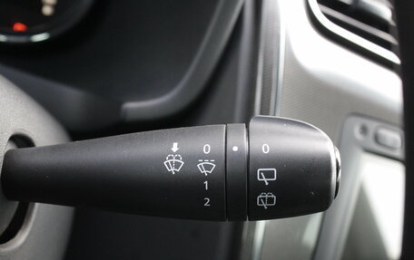 Renault Sandero II рестайлинг, 2019 год, 1 100 000 рублей, 18 фотография