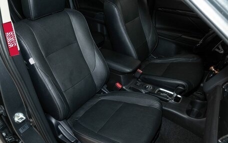 Mitsubishi Outlander III рестайлинг 3, 2016 год, 2 048 000 рублей, 14 фотография