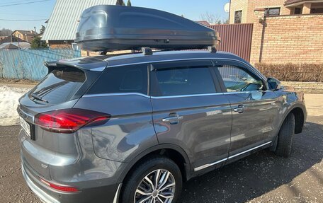 Geely Atlas, 2022 год, 2 360 000 рублей, 3 фотография