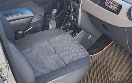 Renault Sandero I, 2010 год, 455 000 рублей, 3 фотография