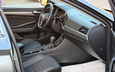 Volkswagen Jetta VII, 2021 год, 1 900 000 рублей, 3 фотография