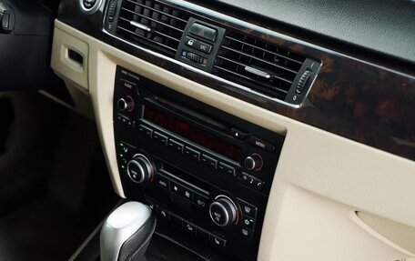 BMW 3 серия, 2008 год, 1 100 000 рублей, 13 фотография