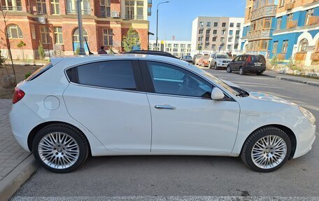 Alfa Romeo Giulietta, 2014 год, 1 300 000 рублей, 6 фотография