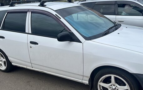 Nissan AD II, 2004 год, 300 000 рублей, 2 фотография