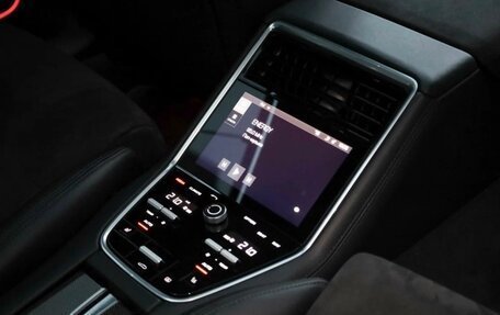 Porsche Panamera II рестайлинг, 2019 год, 10 000 000 рублей, 9 фотография