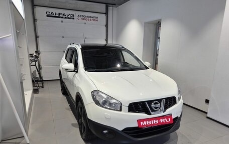 Nissan Qashqai+2 I, 2011 год, 999 000 рублей, 3 фотография