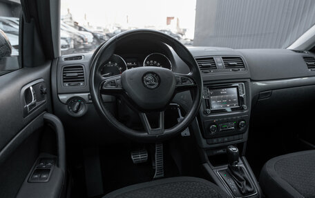 Skoda Yeti I рестайлинг, 2016 год, 1 395 000 рублей, 7 фотография