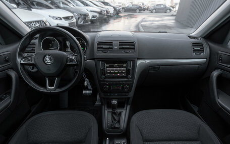 Skoda Yeti I рестайлинг, 2016 год, 1 395 000 рублей, 8 фотография