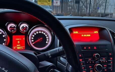 Opel Astra J, 2011 год, 800 000 рублей, 3 фотография