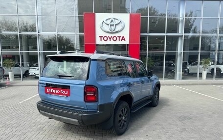 Toyota Land Cruiser Prado, 2024 год, 10 700 000 рублей, 5 фотография