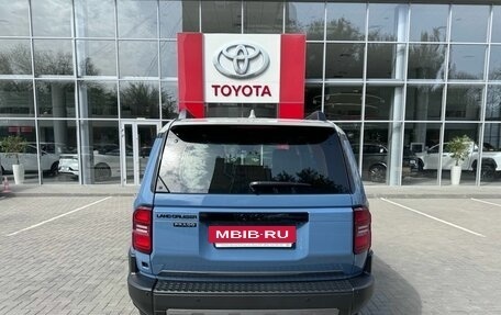 Toyota Land Cruiser Prado, 2024 год, 10 700 000 рублей, 6 фотография