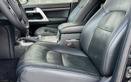 Toyota Land Cruiser 200, 2018 год, 6 999 999 рублей, 21 фотография