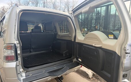 Mitsubishi Pajero IV, 2018 год, 3 100 000 рублей, 12 фотография