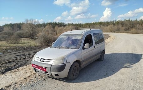 Peugeot Partner II рестайлинг 2, 2004 год, 155 000 рублей, 2 фотография