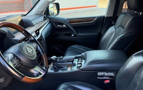 Lexus LX III, 2017 год, 7 800 000 рублей, 8 фотография