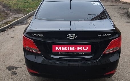 Hyundai Solaris II рестайлинг, 2015 год, 950 000 рублей, 6 фотография