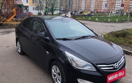 Hyundai Solaris II рестайлинг, 2015 год, 950 000 рублей, 8 фотография