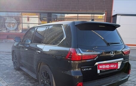 Lexus LX III, 2017 год, 7 800 000 рублей, 5 фотография