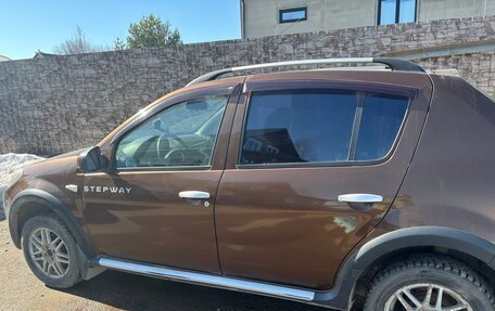 Renault Sandero II рестайлинг, 2013 год, 620 000 рублей, 2 фотография