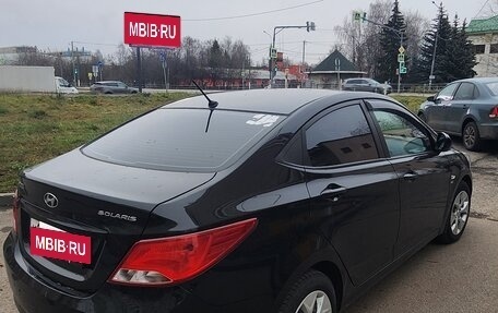 Hyundai Solaris II рестайлинг, 2015 год, 950 000 рублей, 7 фотография