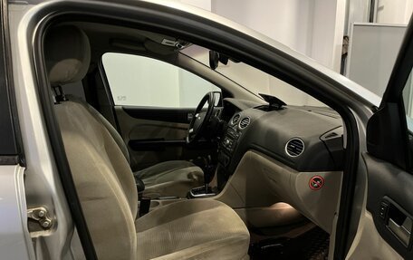 Ford Focus II рестайлинг, 2006 год, 425 000 рублей, 26 фотография