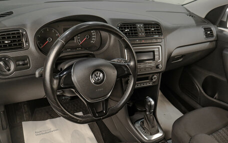 Volkswagen Polo VI (EU Market), 2018 год, 1 319 000 рублей, 7 фотография