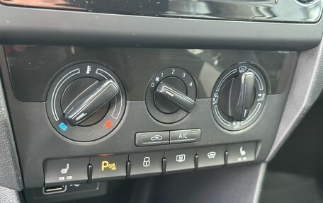 Skoda Rapid I, 2018 год, 1 250 000 рублей, 15 фотография