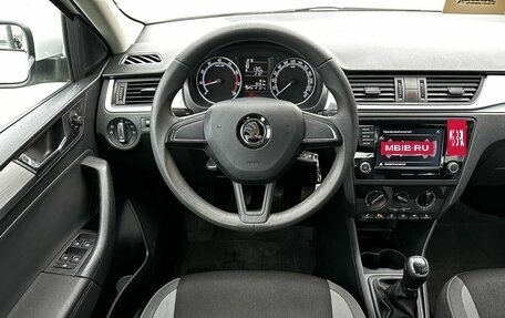 Skoda Rapid I, 2018 год, 1 250 000 рублей, 14 фотография