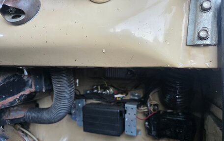 ЛуАЗ 3151, 1995 год, 400 000 рублей, 9 фотография