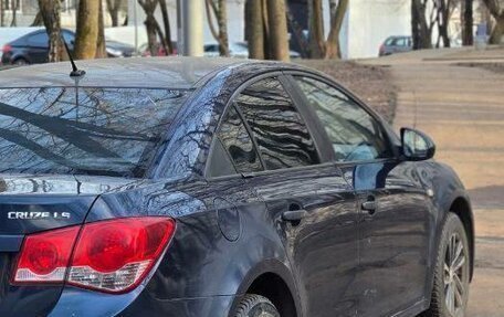 Chevrolet Cruze II, 2010 год, 500 000 рублей, 5 фотография