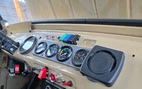 ЛуАЗ 3151, 1995 год, 400 000 рублей, 8 фотография