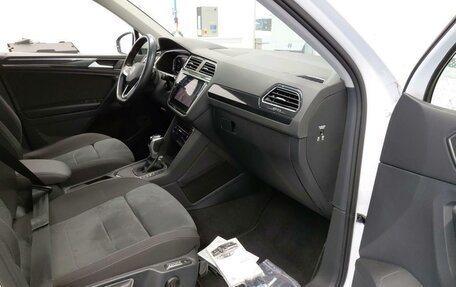 Volkswagen Tiguan II, 2021 год, 2 750 000 рублей, 7 фотография