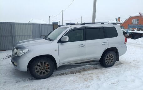 Toyota Land Cruiser 200, 2008 год, 2 600 000 рублей, 2 фотография