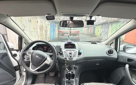 Ford Fiesta, 2011 год, 800 000 рублей, 3 фотография