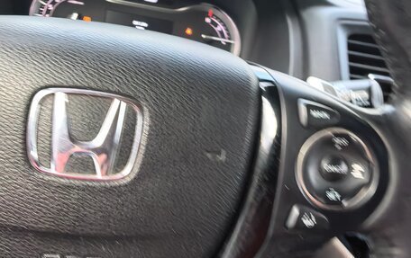 Honda Pilot III рестайлинг, 2017 год, 3 050 000 рублей, 10 фотография