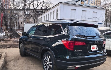 Honda Pilot III рестайлинг, 2017 год, 3 050 000 рублей, 6 фотография